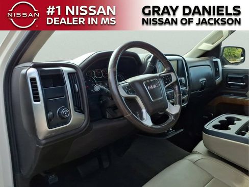 Used 2014 GMC Sierra 1500 SLT w/ SLT Crew Cab Value Package RWD image 10