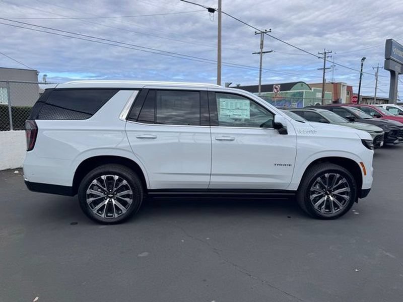 New 2026 Chevrolet Tahoe High Country AWD/4WD image 8