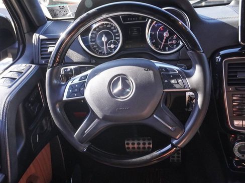 Used 2015 Mercedes-Benz G 63 AMG 4MATIC image 43