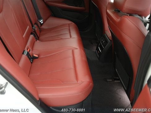 Used 2022 BMW i4 eDrive40 image 19