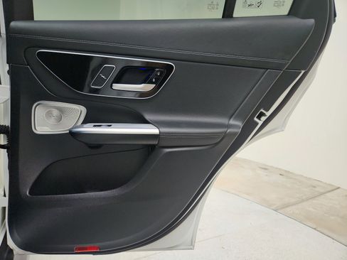 Certified 2024 Mercedes-Benz GLC 300 4MATIC image 25