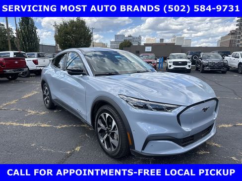 Certified 2024 Ford Mustang Mach-E Select w/ Comfort Package Lite image 3