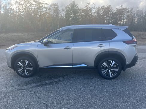 Certified 2023 Nissan Rogue Platinum image 8