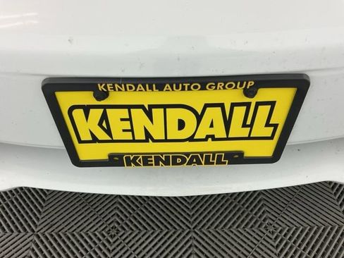 Used 2014 Dodge Avenger SE image 26