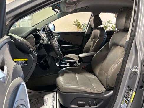 Used 2016 Hyundai Santa Fe Limited image 11