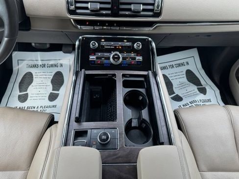 Used 2023 Lincoln Navigator Reserve AWD/4WD image 29