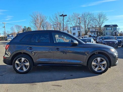 Certified 2025 Audi Q5 2.0T Premium w/ Convenience Plus Package image 26
