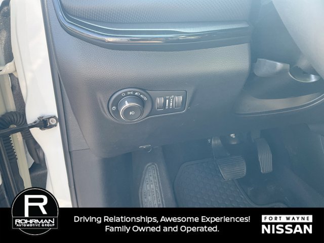 Used 2023 Jeep Compass Trailhawk w/ Sun and Sound Group AWD/4WD image 19