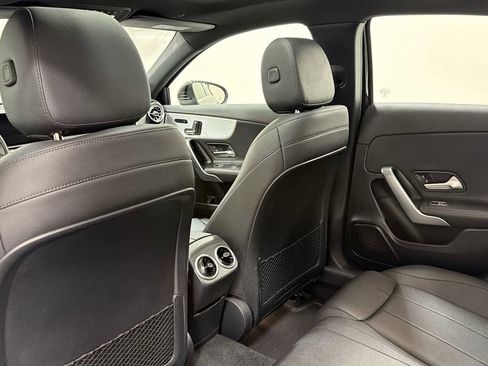 Used 2019 Mercedes-Benz A 220 4MATIC image 25