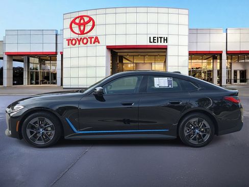 Used 2022 BMW i4 eDrive40 image 8