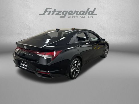 Used 2023 Hyundai Elantra SEL w/ Convenience Package FWD image 7