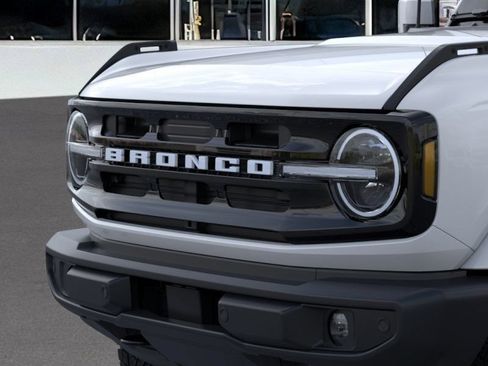 New 2026 Ford Bronco Outer Banks AWD/4WD image 19