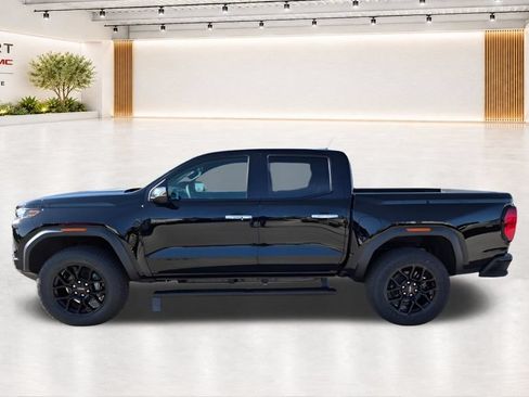 New 2026 GMC Canyon Denali w/ LPO, Denali Black Edition AWD/4WD image 6