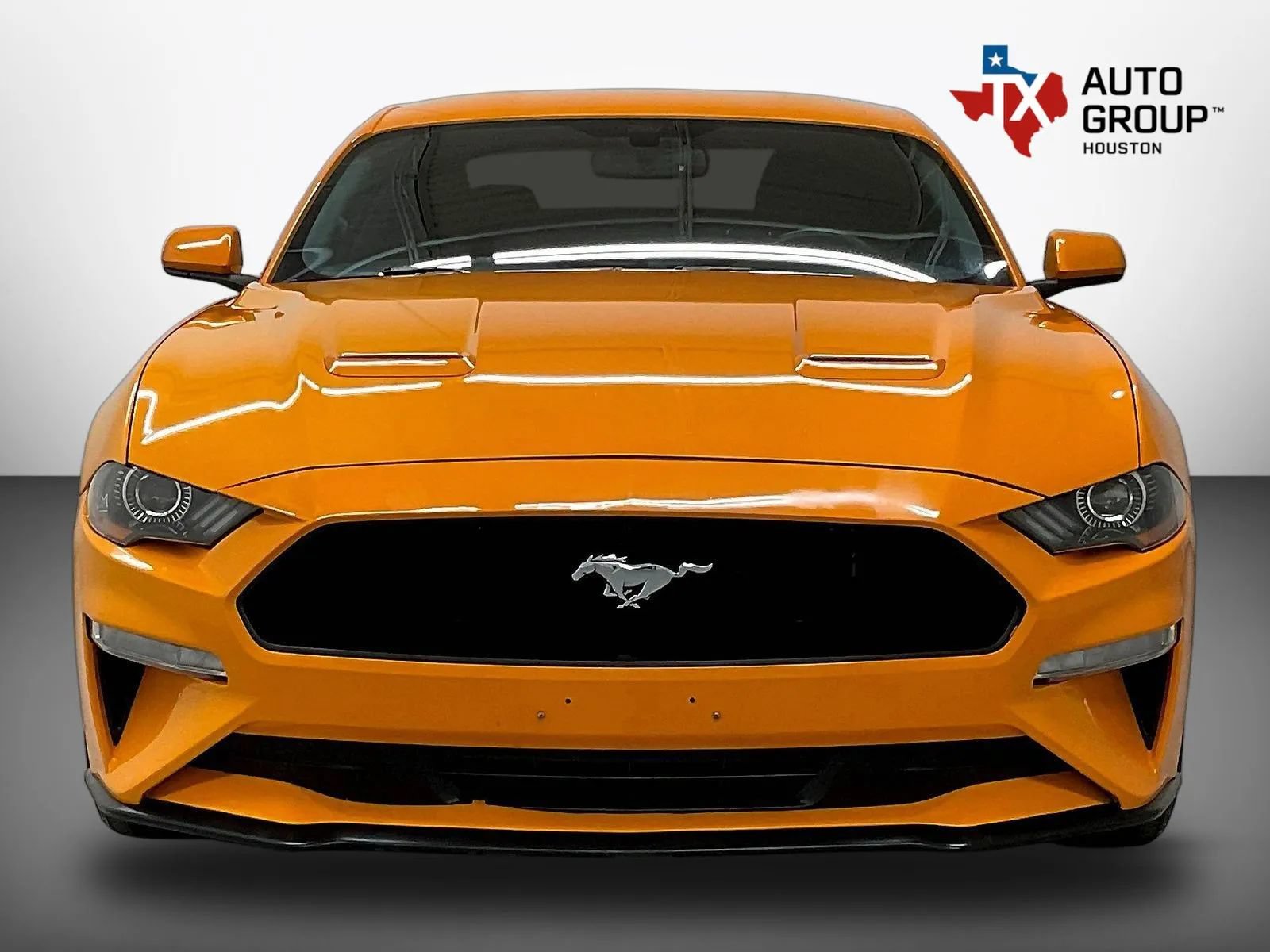 Used 2018 Ford Mustang Coupe RWD image 6