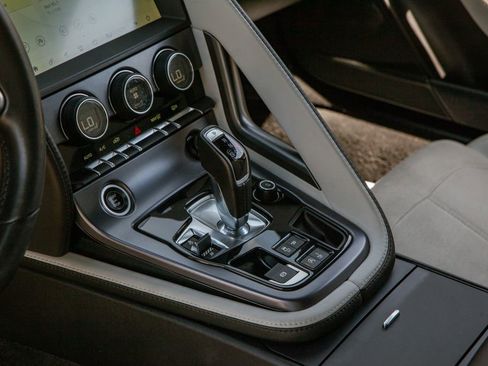 Used 2020 Jaguar F-TYPE Checkered Flag RWD image 13