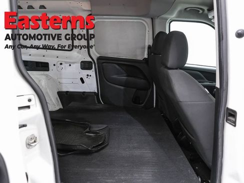 Used 2022 RAM ProMaster City Tradesman FWD image 21