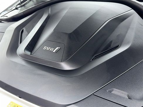 Used 2022 BMW i4 eDrive40 image 59