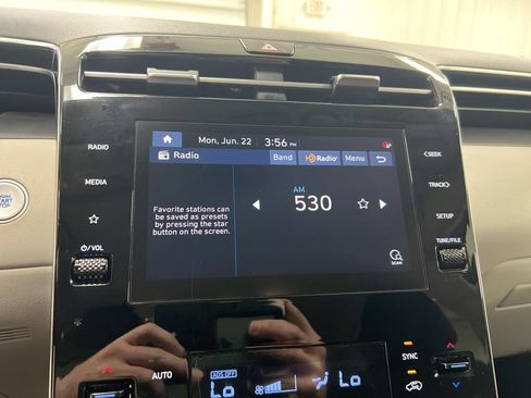 Used 2024 Hyundai Tucson SEL AWD/4WD image 14