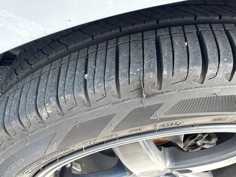 Used 2016 Ford Fusion SE w/ Equipment Group 201A AWD/4WD image 21