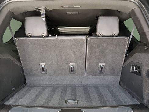 Used 2021 Cadillac Escalade Premium Luxury w/ Driver Assist Tech Package image 26