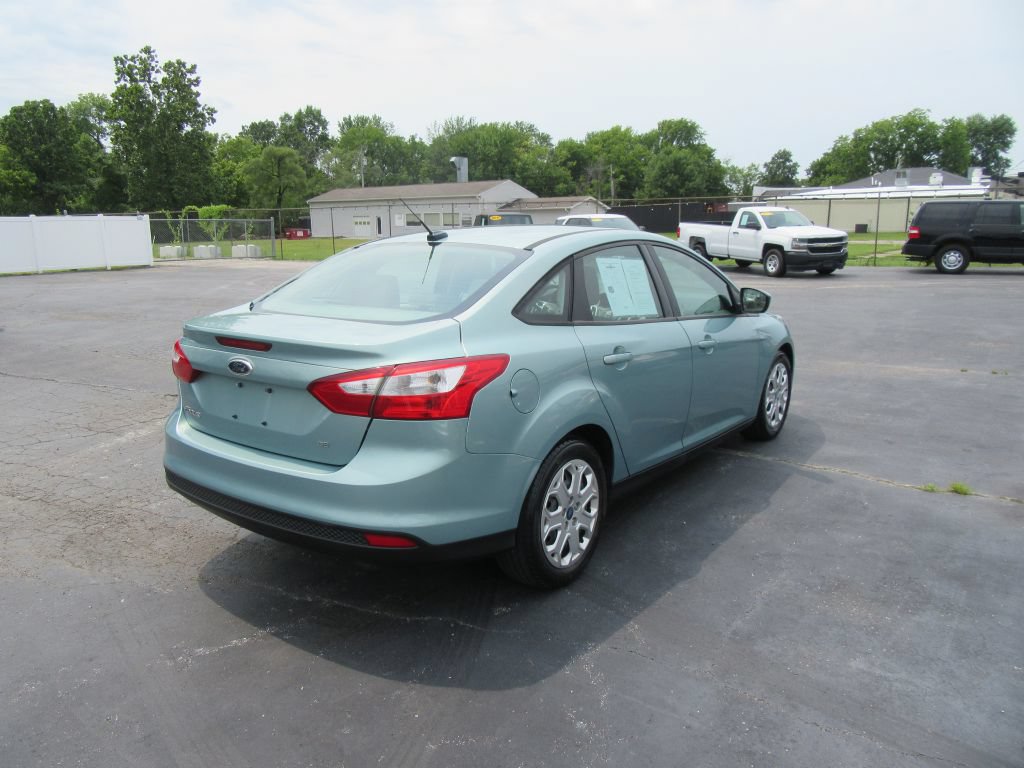 Used 2012 Ford Focus SE FWD image 5