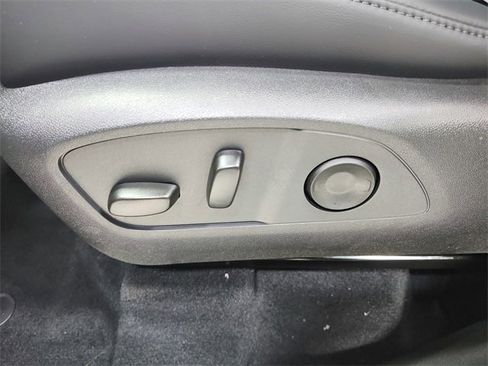 New 2026 GMC Acadia Elevation image 20