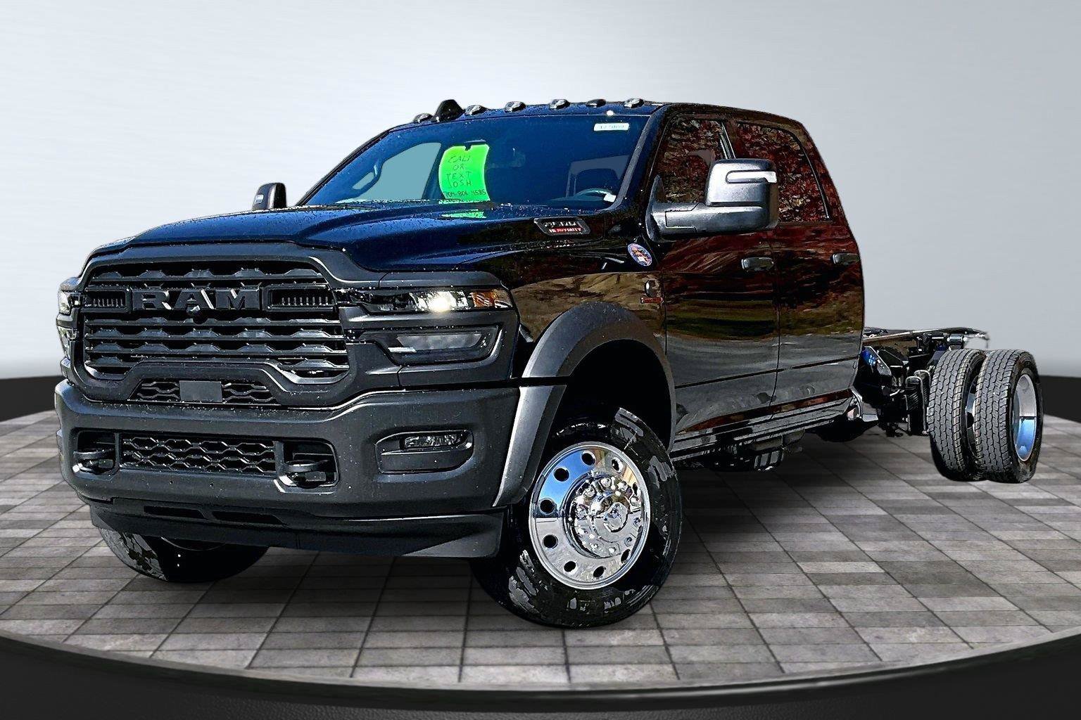 New 2027 RAM 4500 Tradesman AWD/4WD image 3