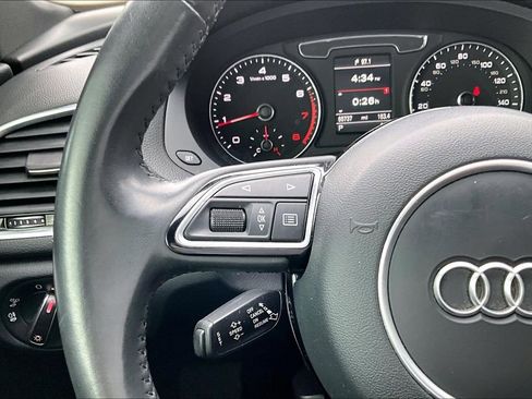 Used 2018 Audi Q3 2.0T Premium AWD/4WD image 11