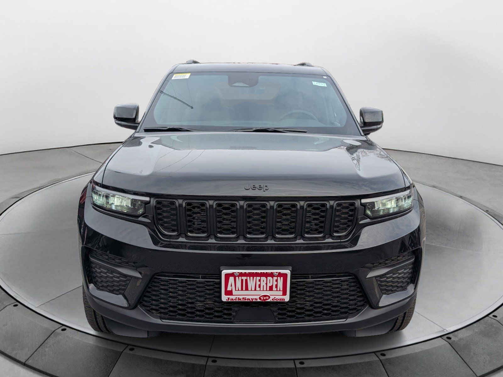 New 2025 Jeep Grand Cherokee Altitude AWD/4WD image 7