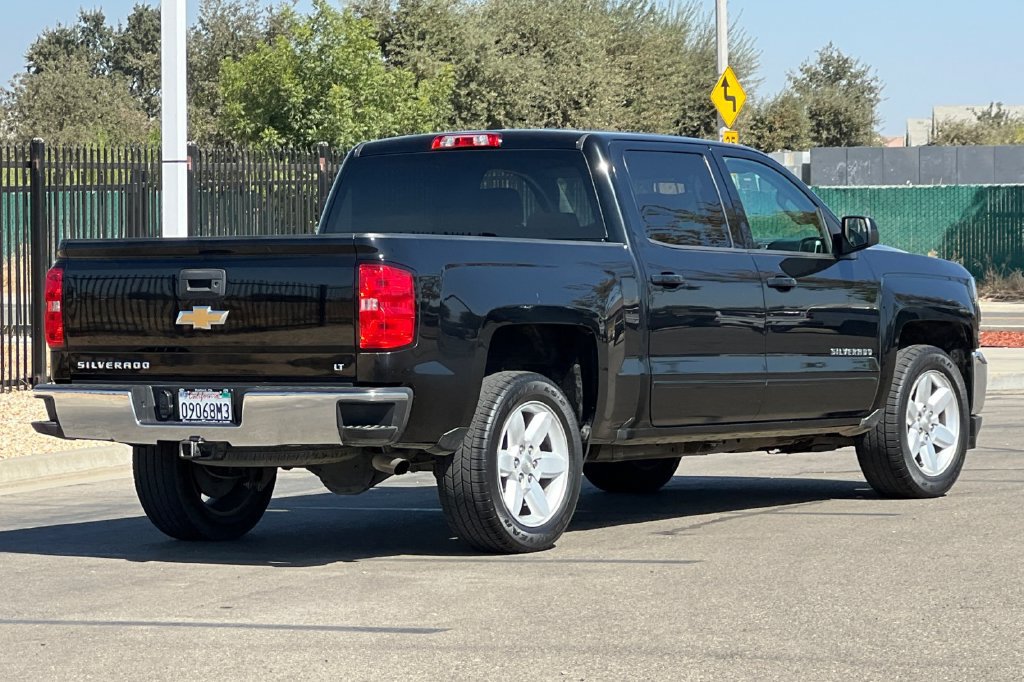 Used 2018 Chevrolet Silverado 1500 LT w/ All Star Edition RWD image 5