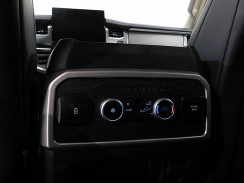 Used 2024 Ford Expedition XLT image 71