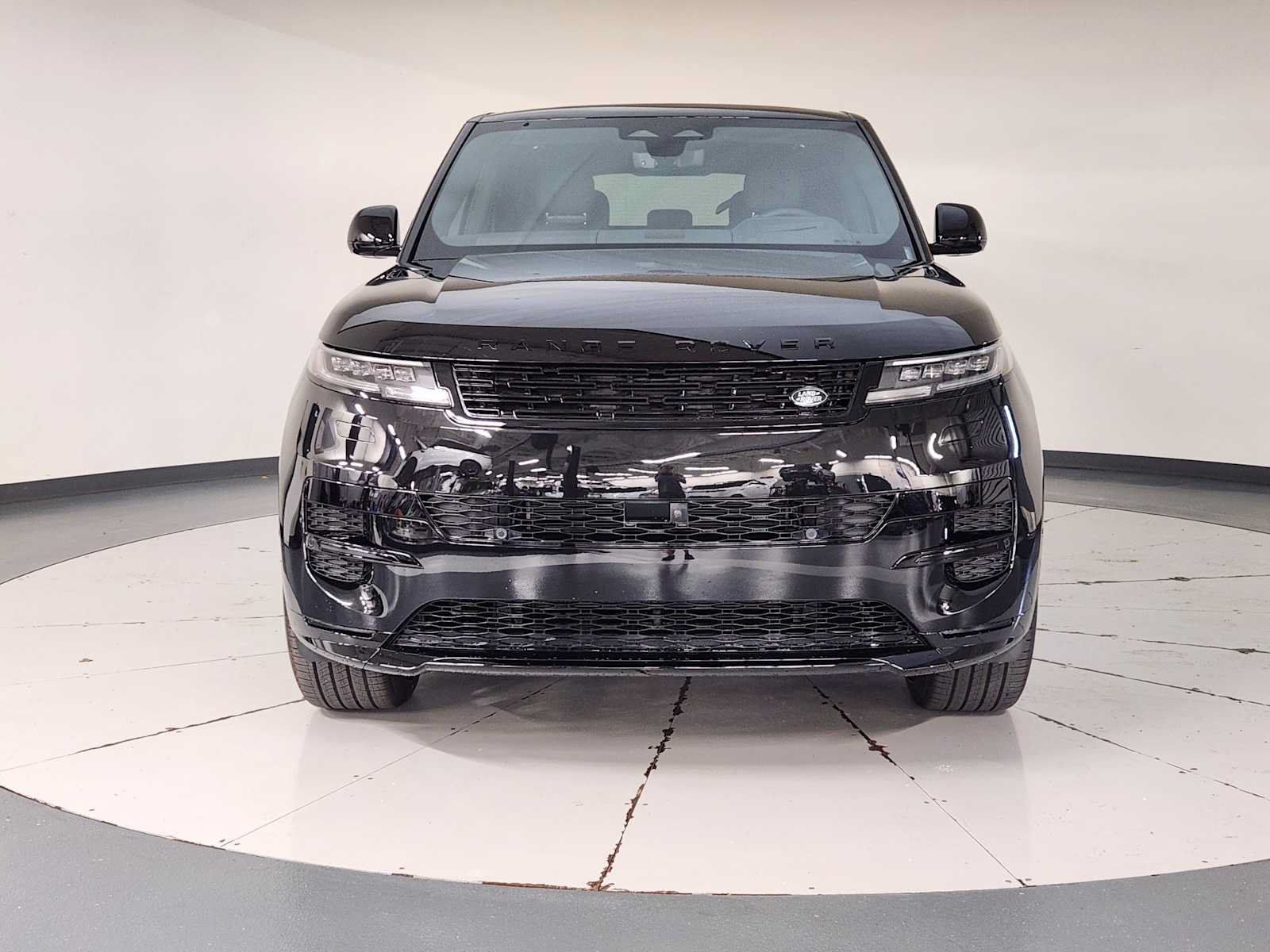 New 2027 Land Rover Range Rover Sport Dynamic SE AWD/4WD image 9