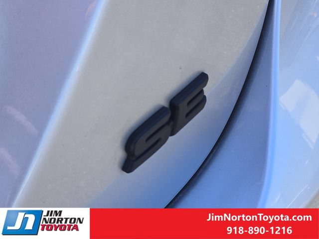 Used 2024 Toyota Camry SE FWD image 12