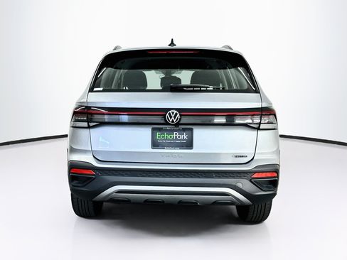 Used 2025 Volkswagen Taos S AWD/4WD image 7