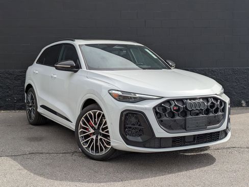 New 2026 Audi SQ5 Premium Plus AWD/4WD image 3
