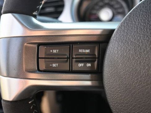 Used 2011 Ford Mustang Shelby GT500 w/ SVT Performance Pkg image 30