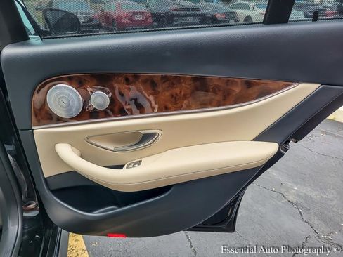 Used 2020 Mercedes-Benz E 450 4MATIC Wagon image 23