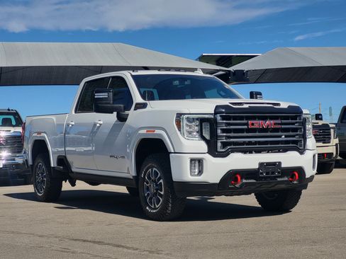 Used 2023 GMC Sierra 2500 AT4 w/ Gooseneck/5TH Wheel Package AWD/4WD image 3