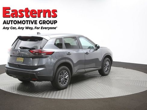 Used 2024 Nissan Rogue S AWD/4WD image 42