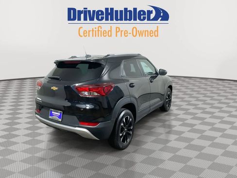 Used 2023 Chevrolet TrailBlazer LT image 2