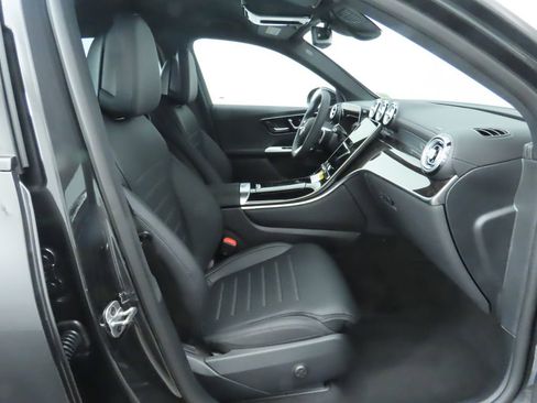 Certified 2026 Mercedes-Benz GLC 300 image 22