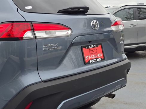 Used 2024 Toyota Corolla Cross LE AWD/4WD image 13