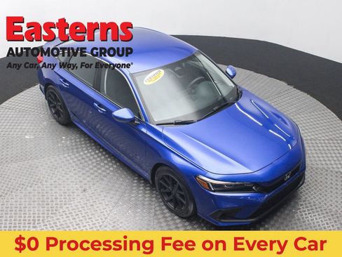 Used 2023 Honda Civic LX image 3