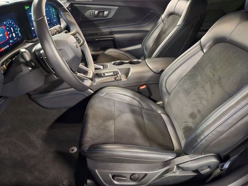 Used 2024 Ford Mustang Dark Horse image 16