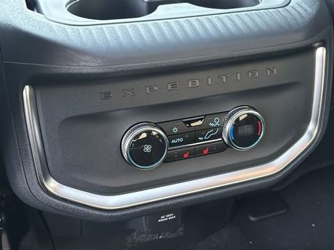 New 2027 Ford Expedition Max Platinum w/ Stealth Performance Package AWD/4WD image 8