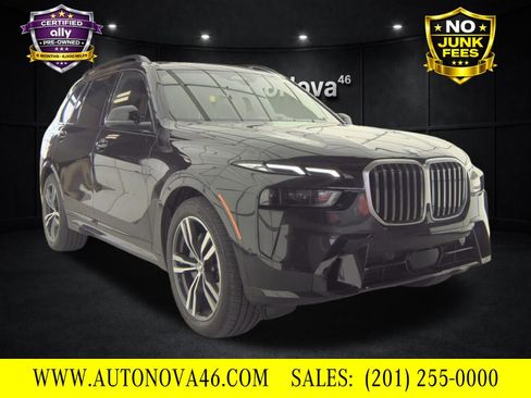 Used 2023 BMW X7 xDrive40i w/ M Sport Package image 5