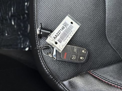 Used 2022 Jeep Compass Trailhawk w/ Trailhawk Elite Group image 19