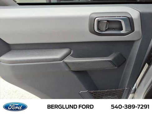 Used 2024 Ford Bronco Big Bend image 36