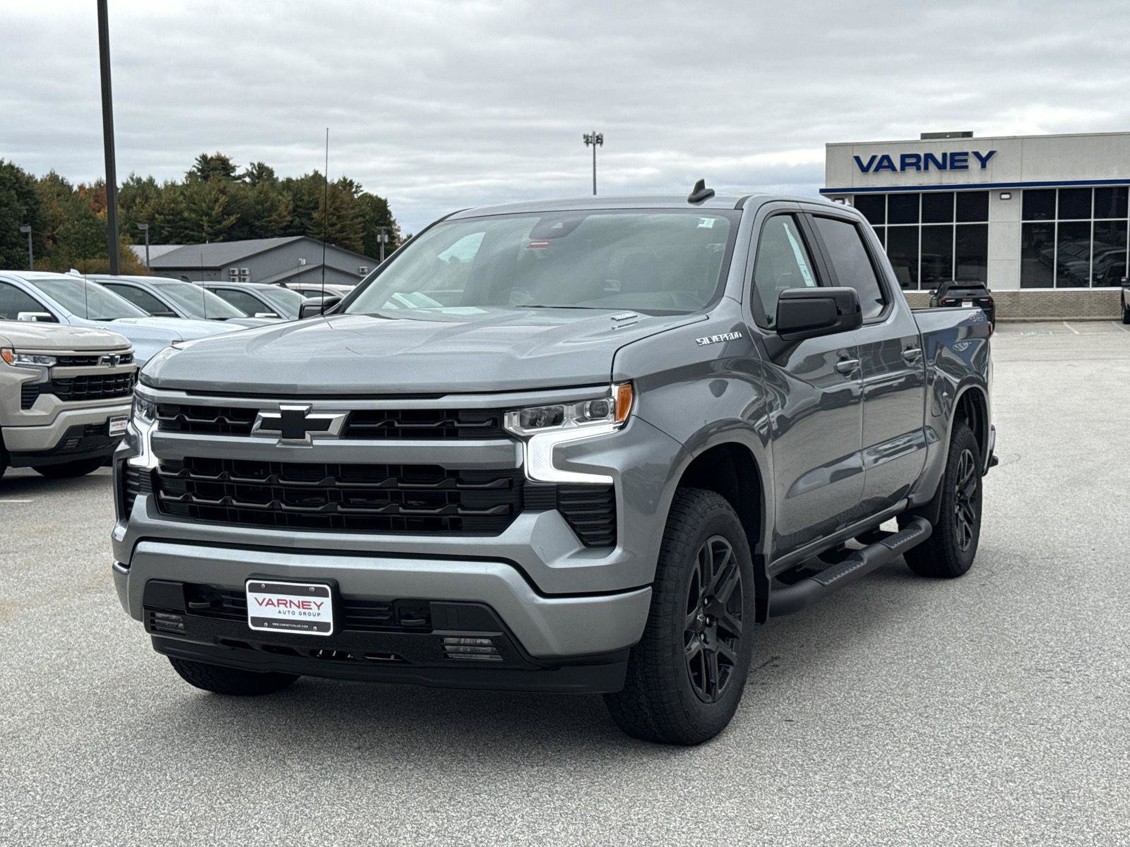 New 2026 Chevrolet Silverado 1500 RST w/ RST Select Package AWD/4WD image 1