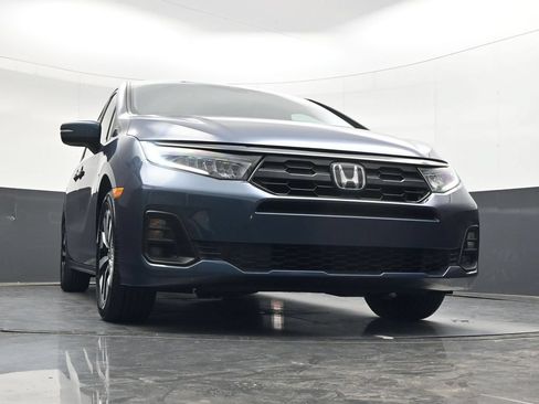 Used 2025 Honda Odyssey EX-L image 41